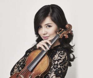 Hyeyoon Park headshot